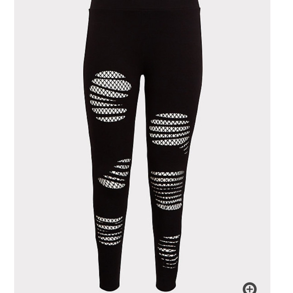 Torrid size 6 premium legging fishnet underlay